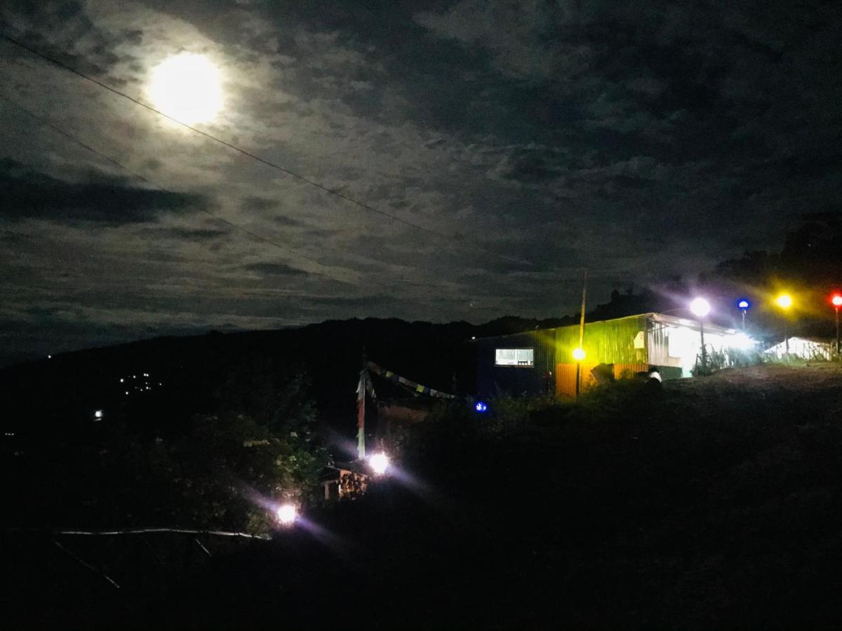 Sunrise Point Homestay Nagarkot Bagian luar foto